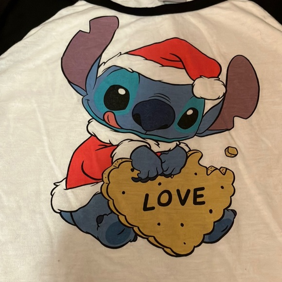 Tops - Santa Stitch raglan